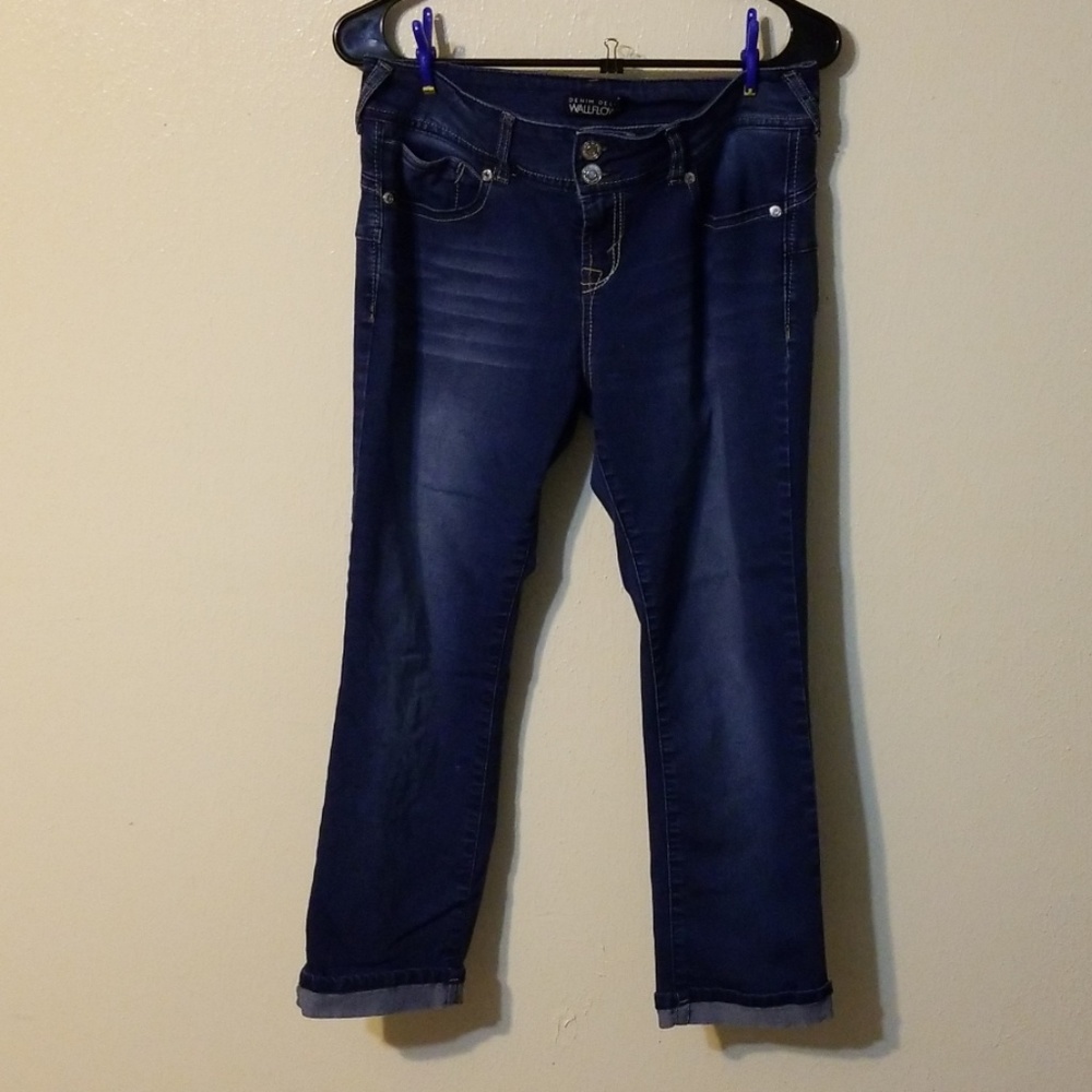 Womens blue jeans
